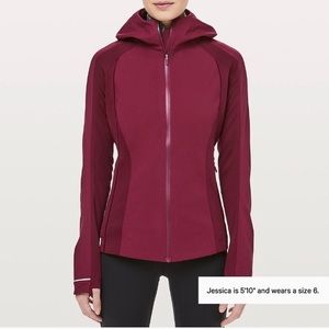 NWT Lululemon Cross chill jacket
